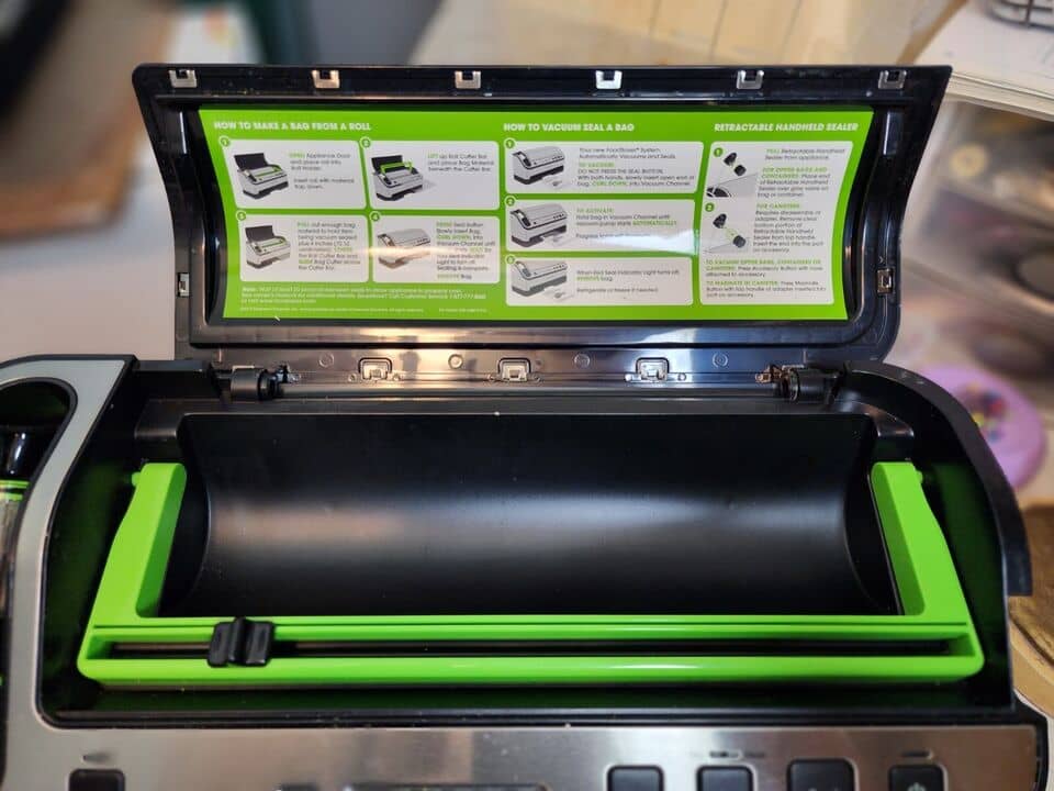 FoodSaver V4880 - OutOfAir